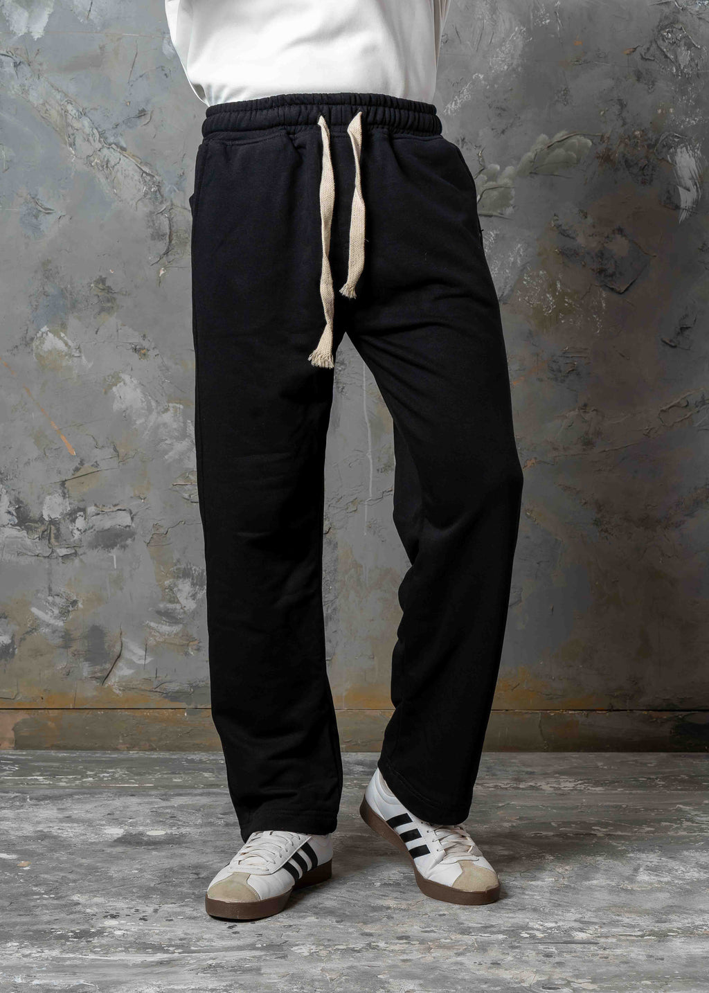 Relaxed Straight Sweatpants - black