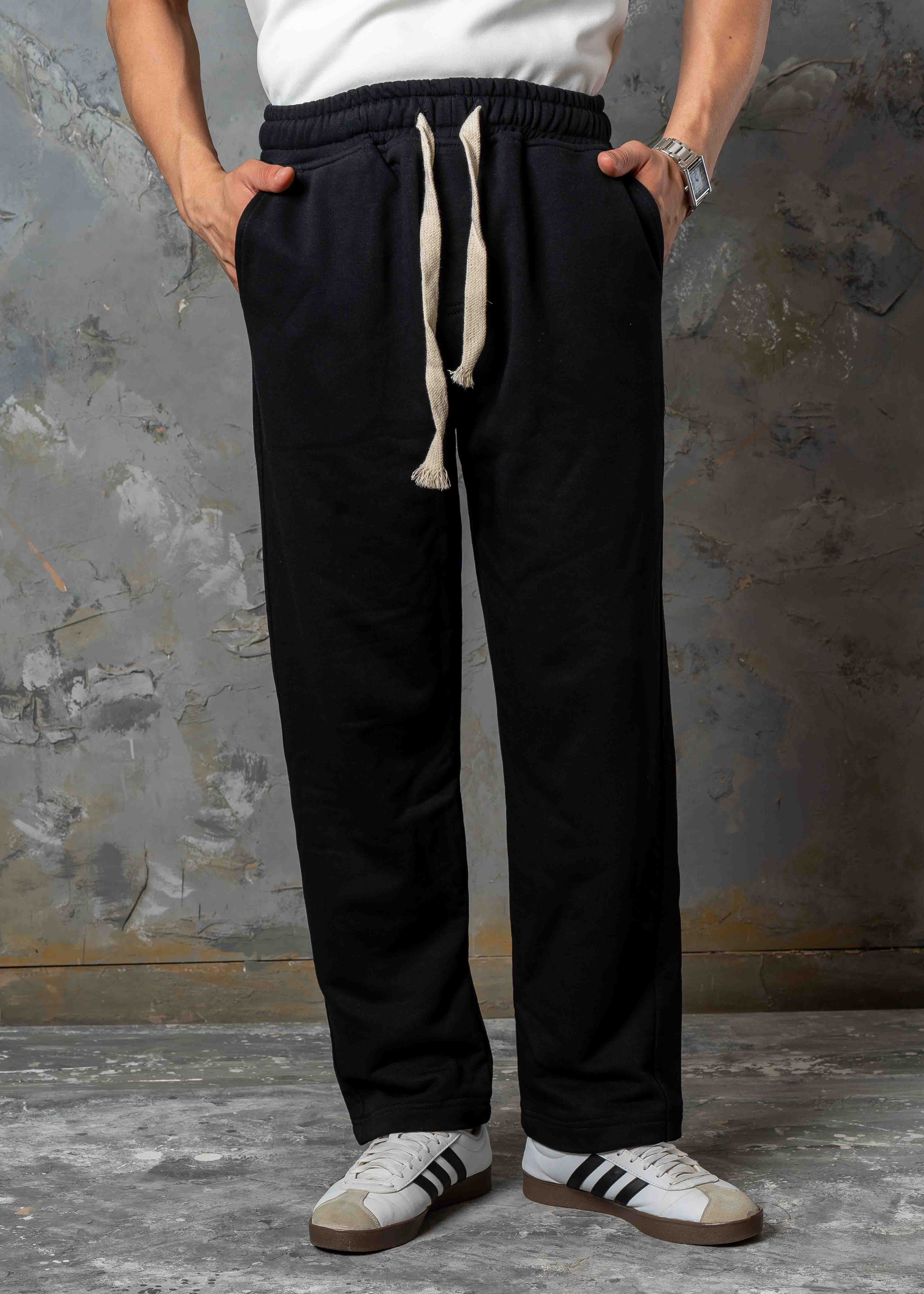Relaxed Straight Sweatpants - black
