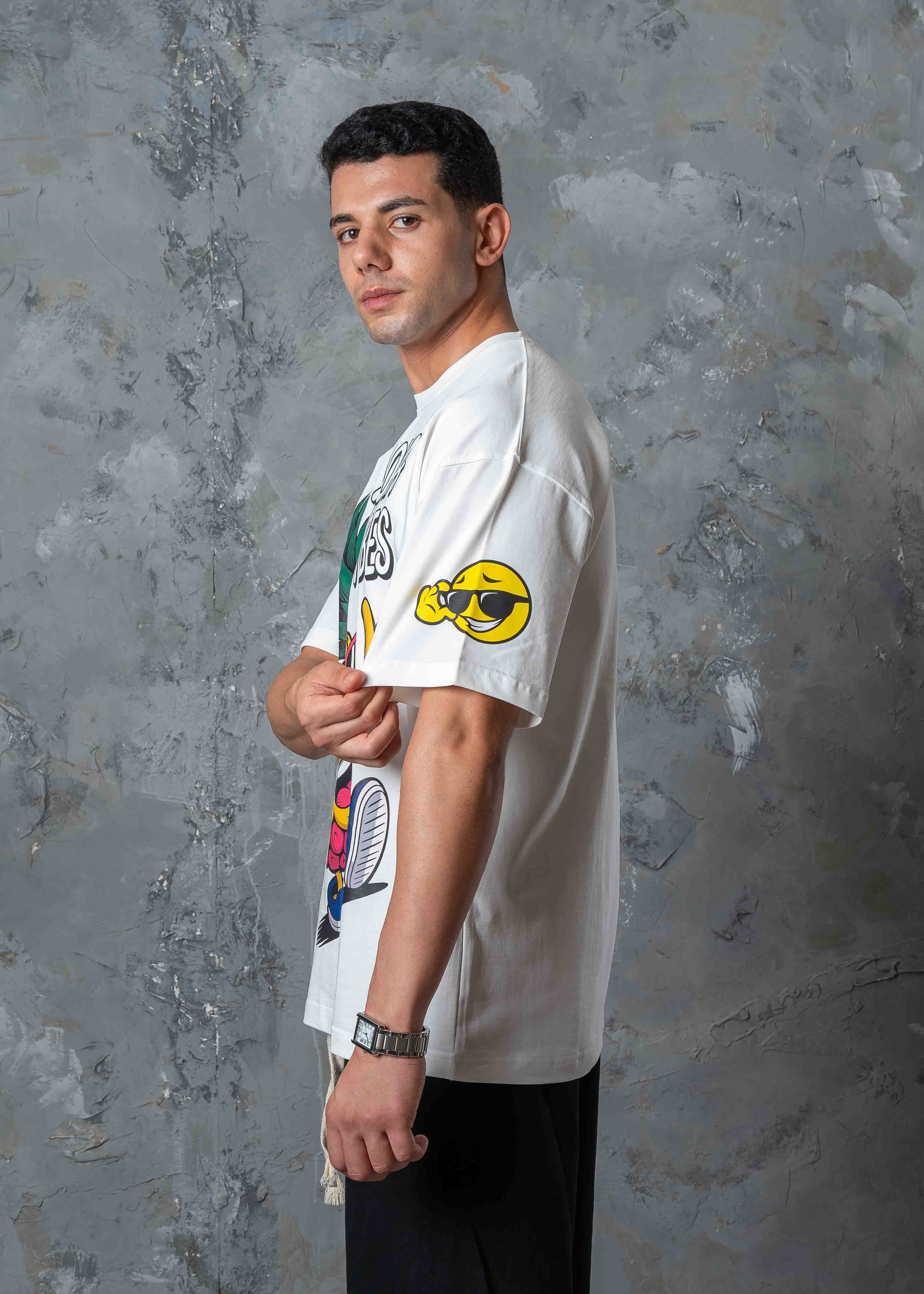 Aloha Vibes Pineapple Graphic T-Shirt - white