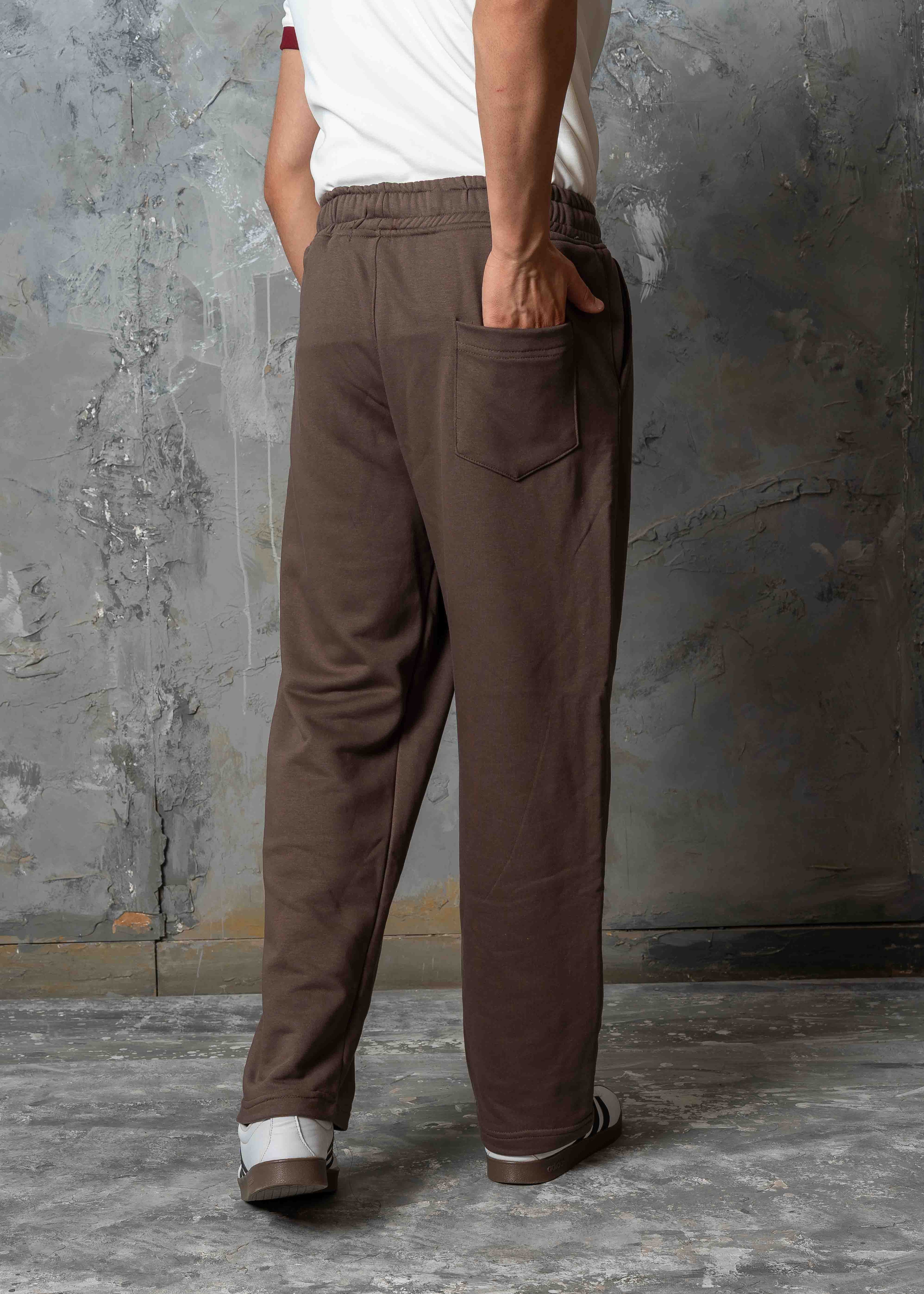 Relaxed Straight Sweatpants - brown