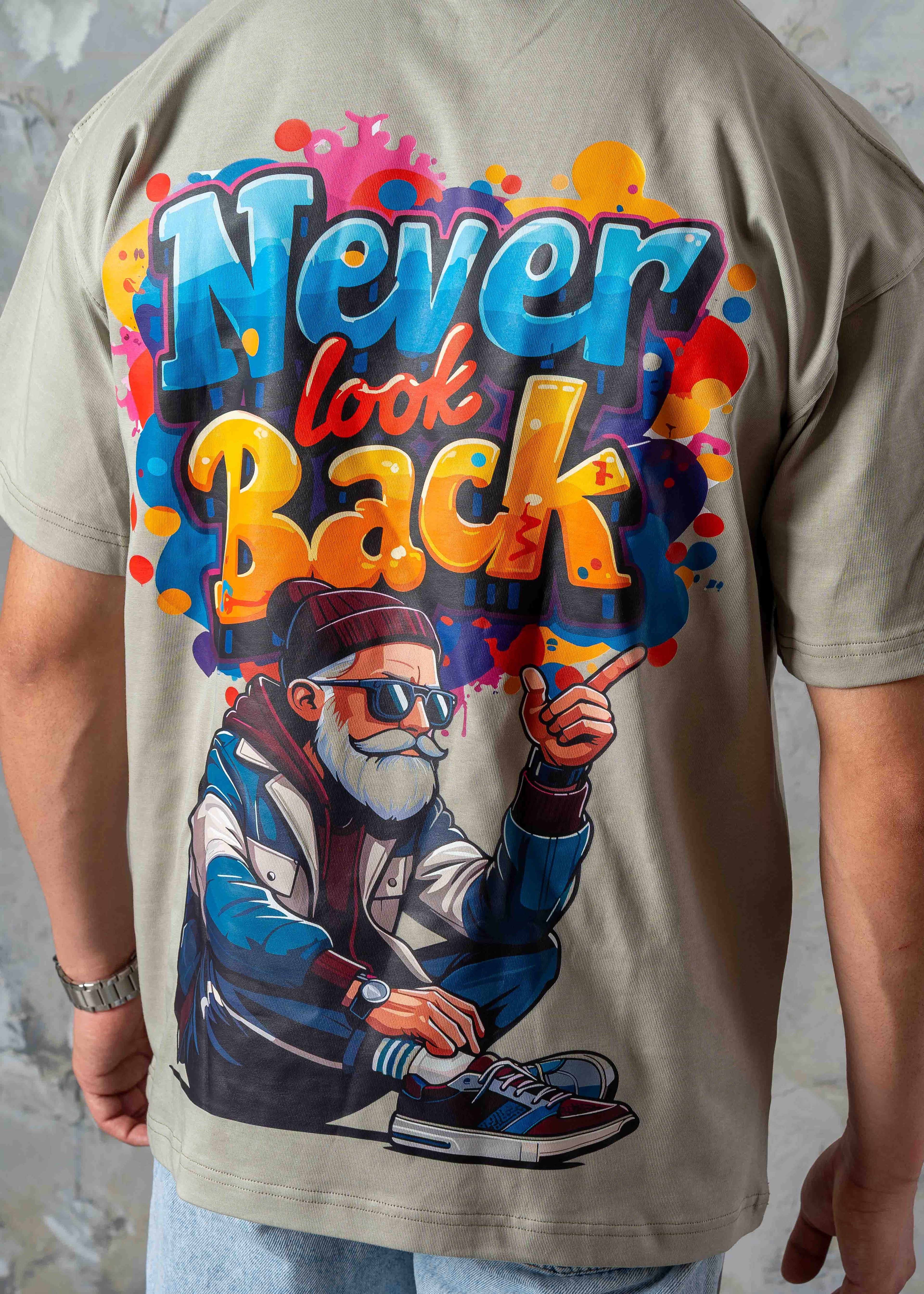 Never Look Back Graphic Oversized T-Shirt - khaki